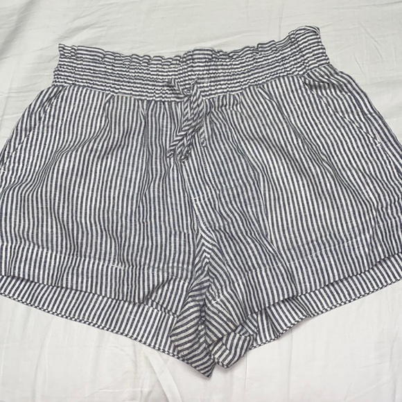 Size M shorts‎ from A New Day - Picture 1 of 3